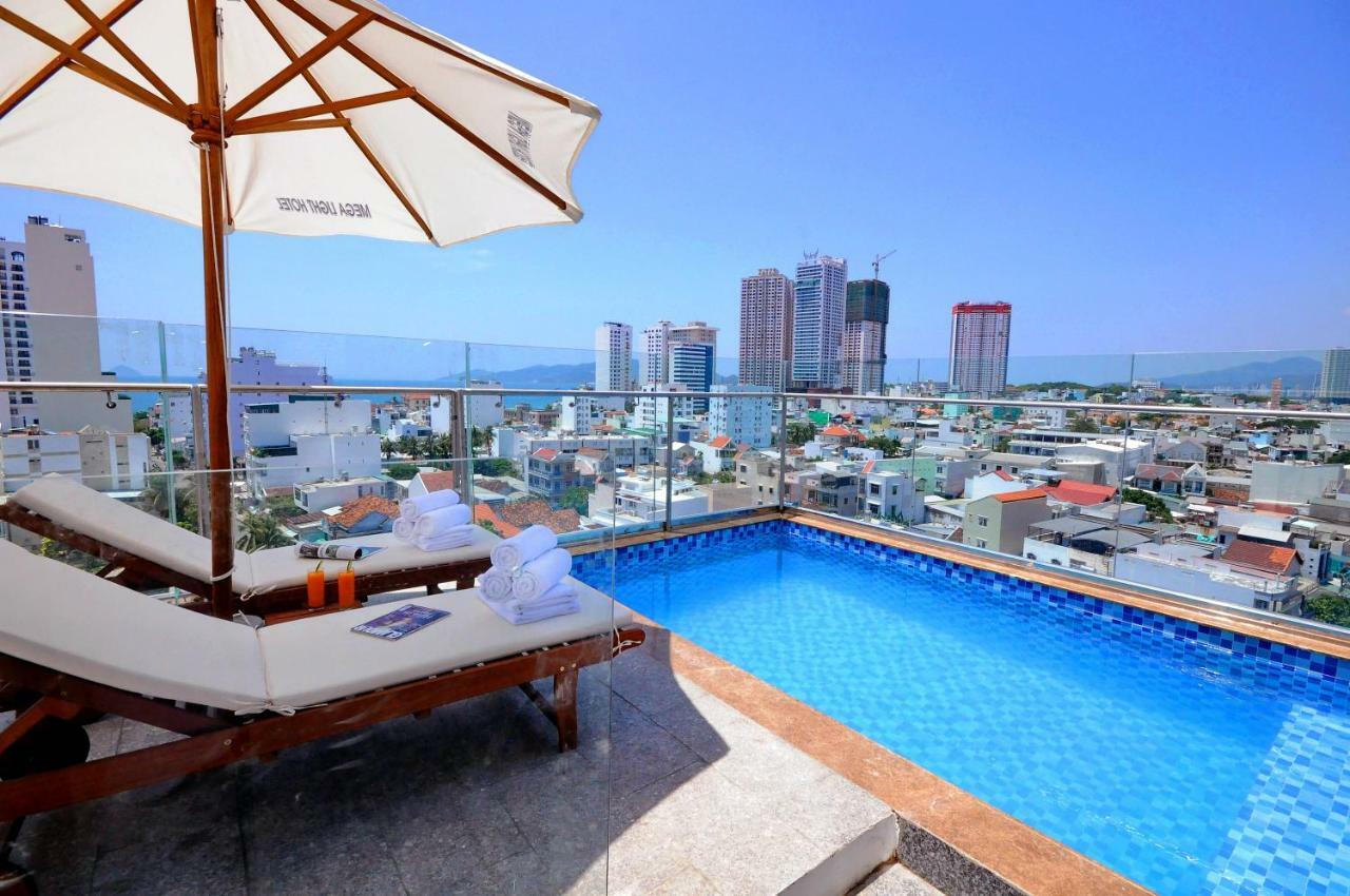 Mega Light Hotel Nha Trang Exterior foto