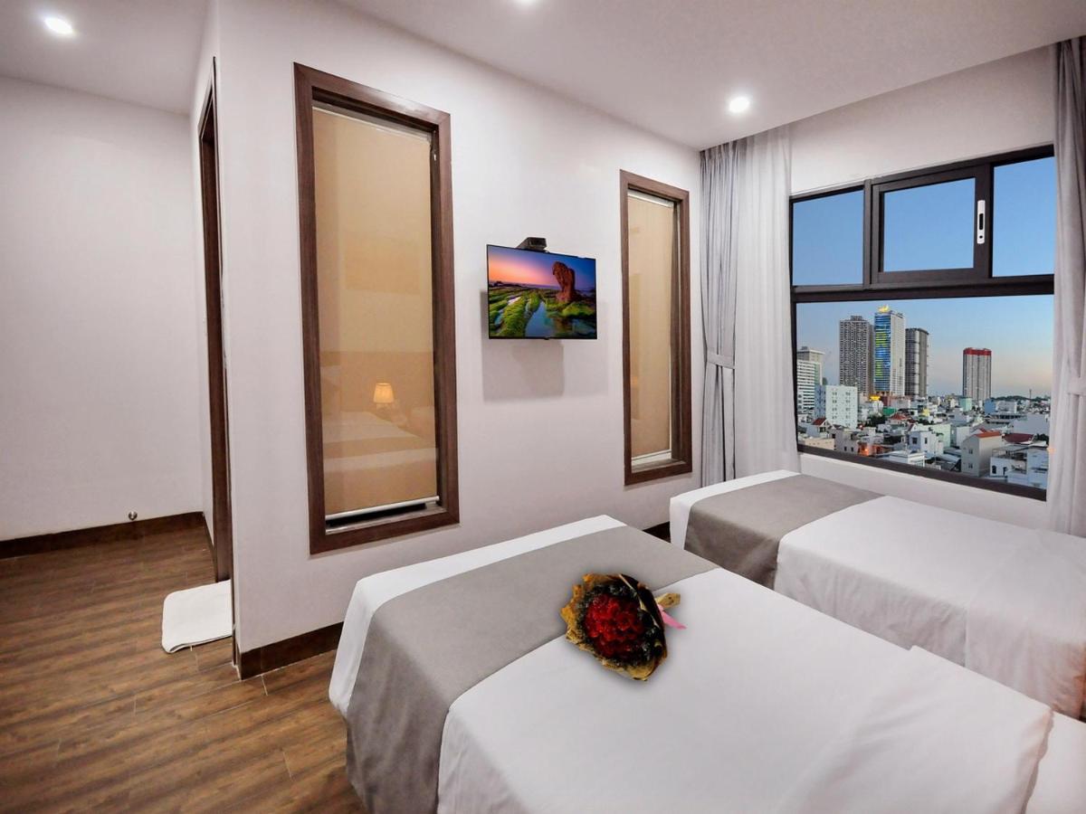 Mega Light Hotel Nha Trang Exterior foto