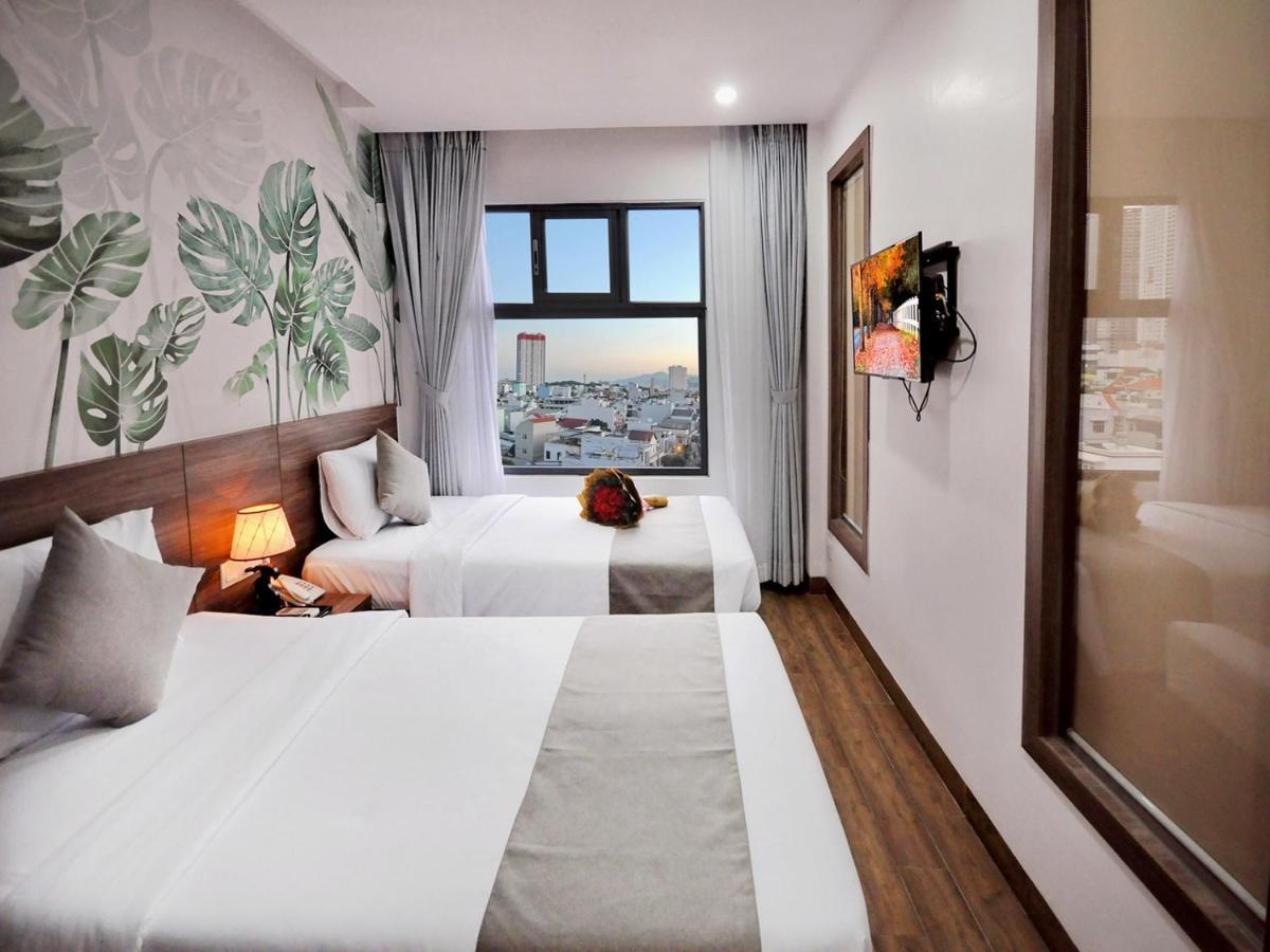 Mega Light Hotel Nha Trang Exterior foto