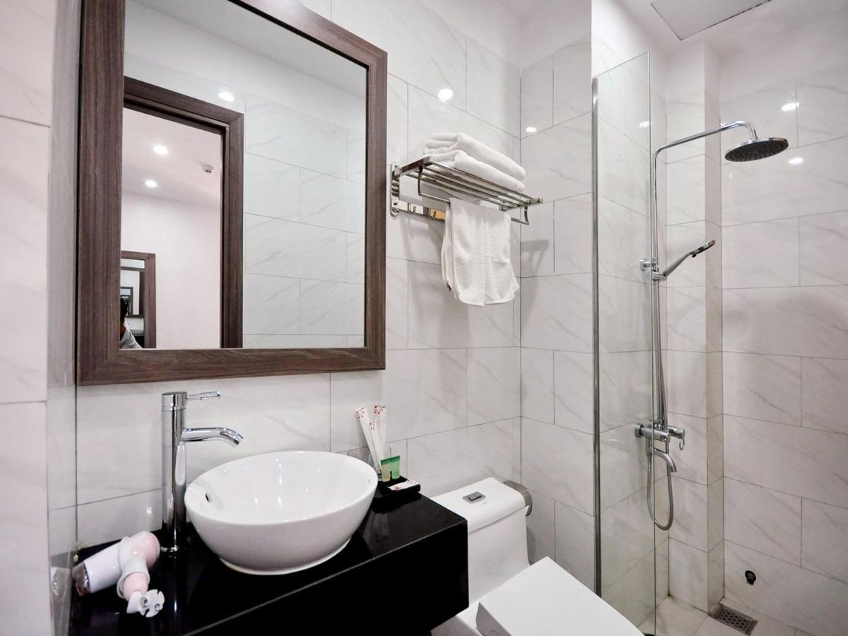 Mega Light Hotel Nha Trang Exterior foto